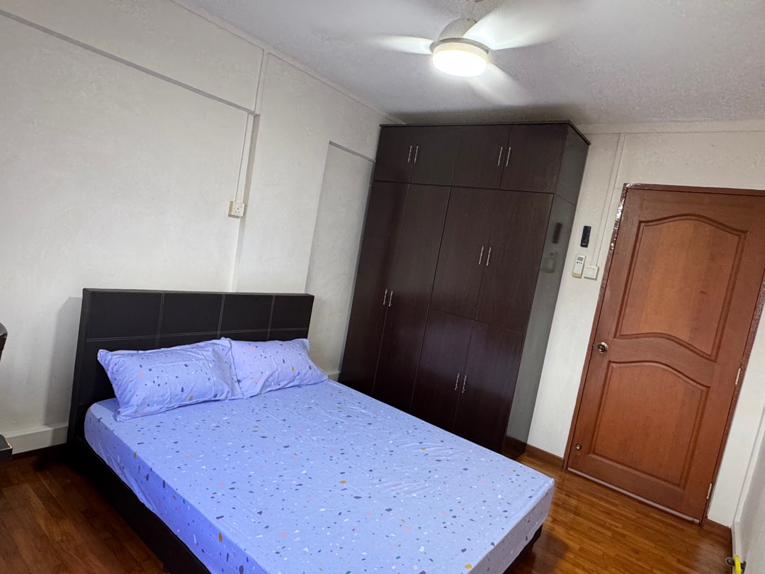 (Category: ) located in . Submitted by xiaopo2011 (Listing ID 1363436543, Image 1). Description: .