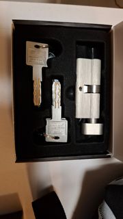 （分類：）位於 。 由 freetia00 提交（商品編號 1364533272，圖片 1）。簡介： 。