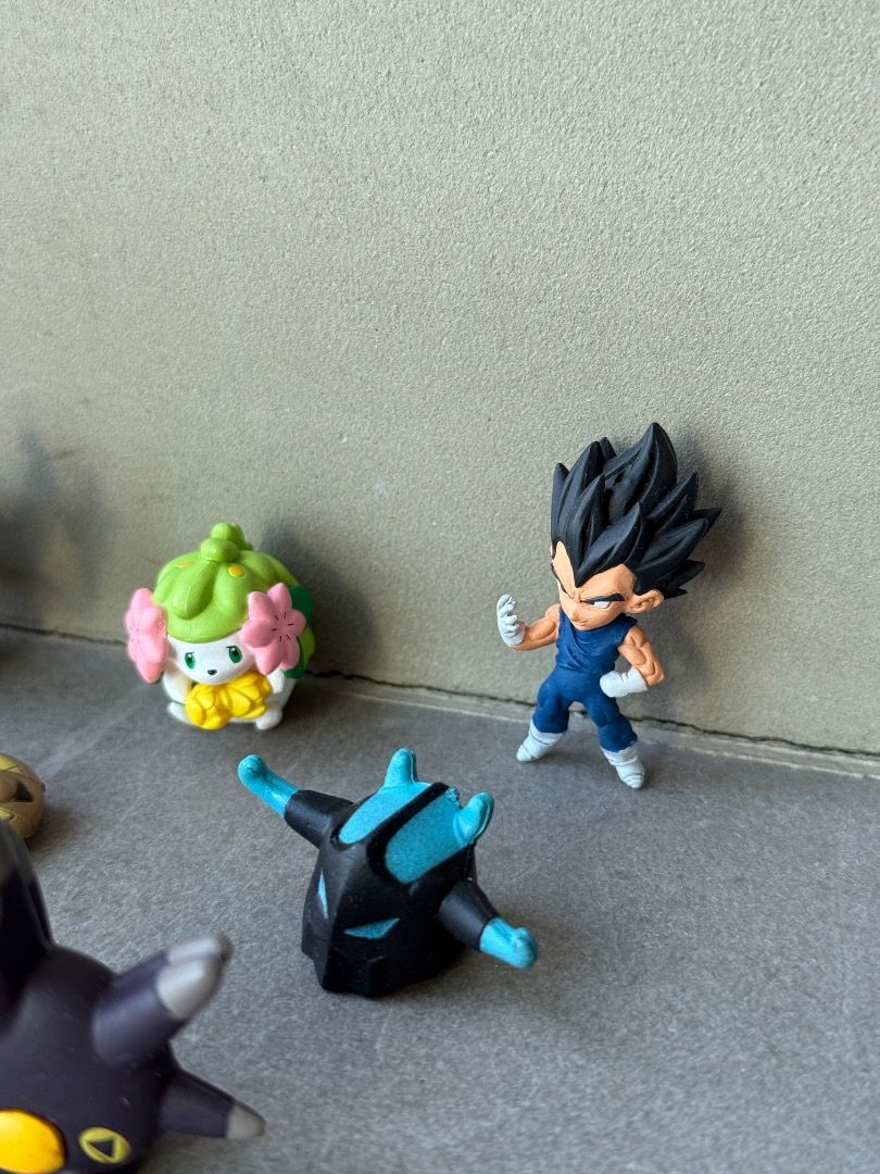 日本卡通人物公仔龍珠比達任天堂星之卡比玩具一堆免費 Japanese Cartoon Toy Story Dragonball Pokémon ...
