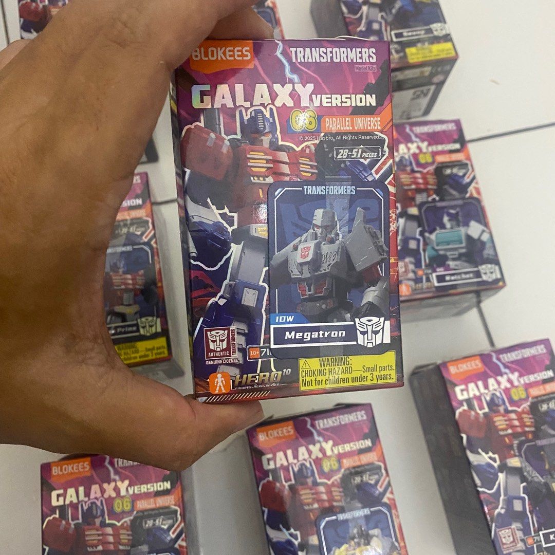 BLOKEES GV06 TRANSFORMERS IDW GALAXY VERSION 06 PARALLEL UNIVERSE ...