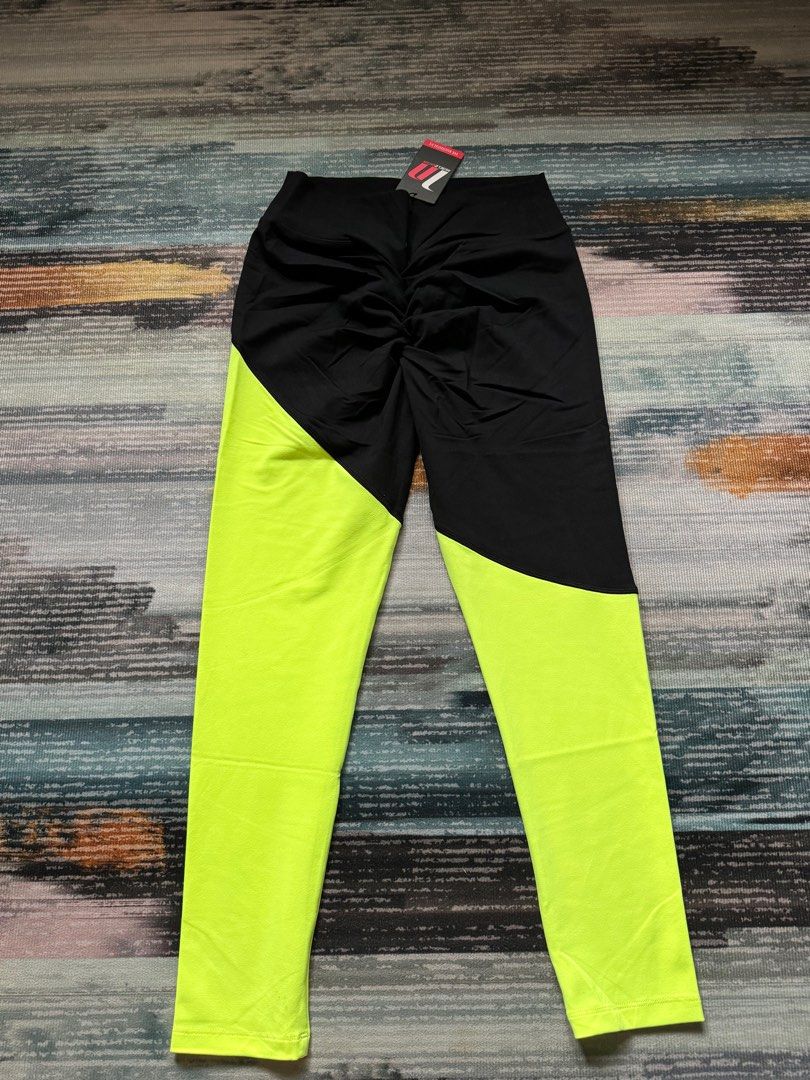 BNWT MUSCLE NATION LEGGINGS (Category: Activewear) located in Legazpi City. Submitted by elletheseller (Listing ID 1364404742, Image 1). Description: Brand new with tag MUSCLE NATION LEGGINGS.