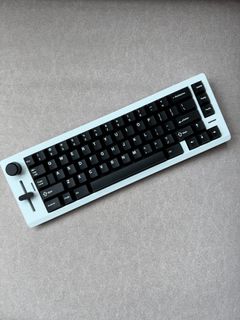 （分類：）位於 。 由 meboard 提交（商品編號 1364476936，圖片 1）。簡介： 。