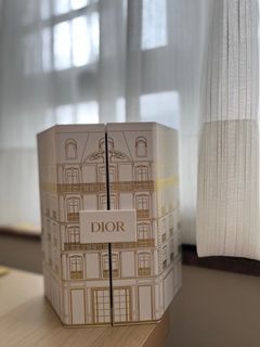 （分類：）位於 。 由 670.0 提交（商品編號 1364493029，圖片 1）。簡介： 。