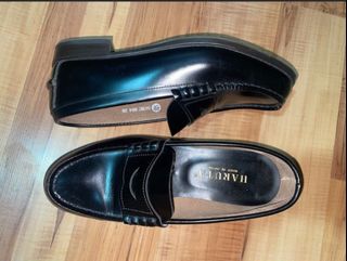 (Category: ) located in . Submitted by tt_ytwears (Listing ID 1364551041, Image 1). Description: .