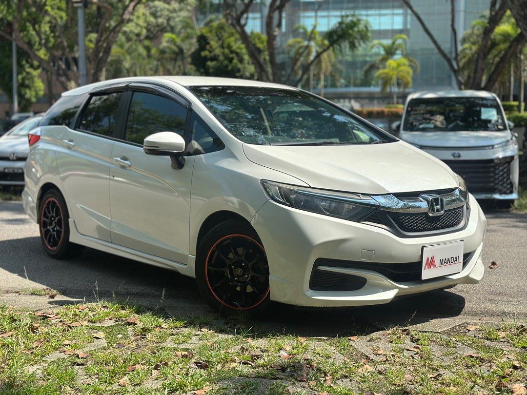 Honda Shuttle 1.5 G Auto62872683961731111