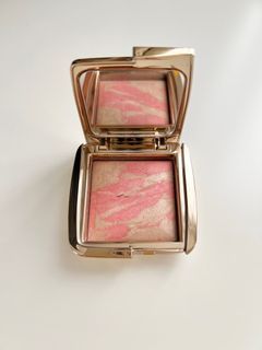 Hourglass Lighting Blush in Dim Infusion