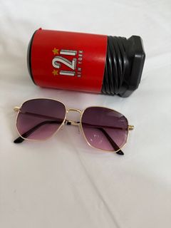(Category: ) located in . Submitted by swift.thrift (Listing ID 1364414525, Image 1). Description: .