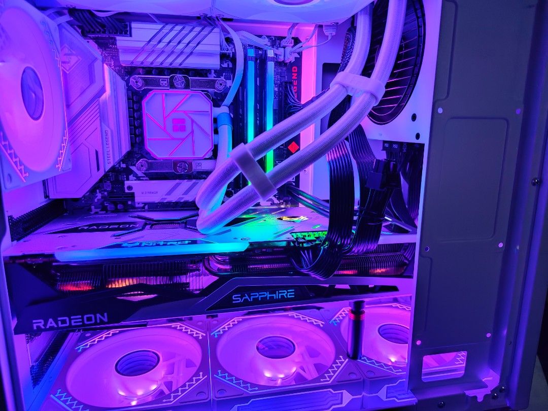 AI 4K White 6900 XT + i7 12700KF Custom Compact Gaming / Workstation PC ...