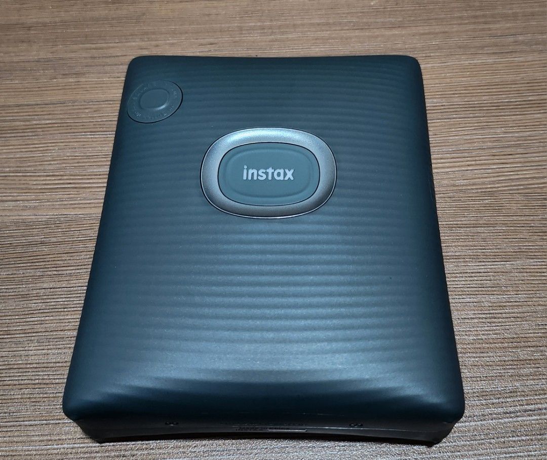 Instax Square Link (Category: Other Photography Accessories) located in Pasig City. Submitted by shenzi83 (Listing ID 1364515707, Image 2). Description: Fujifilm Instax Square Link with box lightly used.