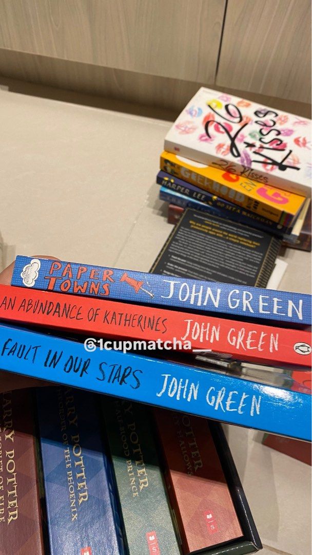 JOHN GREEN BOOKS (Category: Storybooks) located in Mandaluyong City. Submitted by raspberryjamzzz (Listing ID 1364536781, Image 1). Description: Selling my John Green books with rare covers as set..