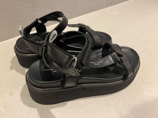 （分類：）位於 。 由 calmrabbit_85 提交（商品編號 1364577624，圖片 1）。簡介： 。