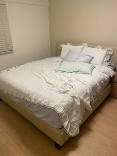 (Category: ) located in . Submitted by obliverate (Listing ID 1364504806, Image 1). Description: .