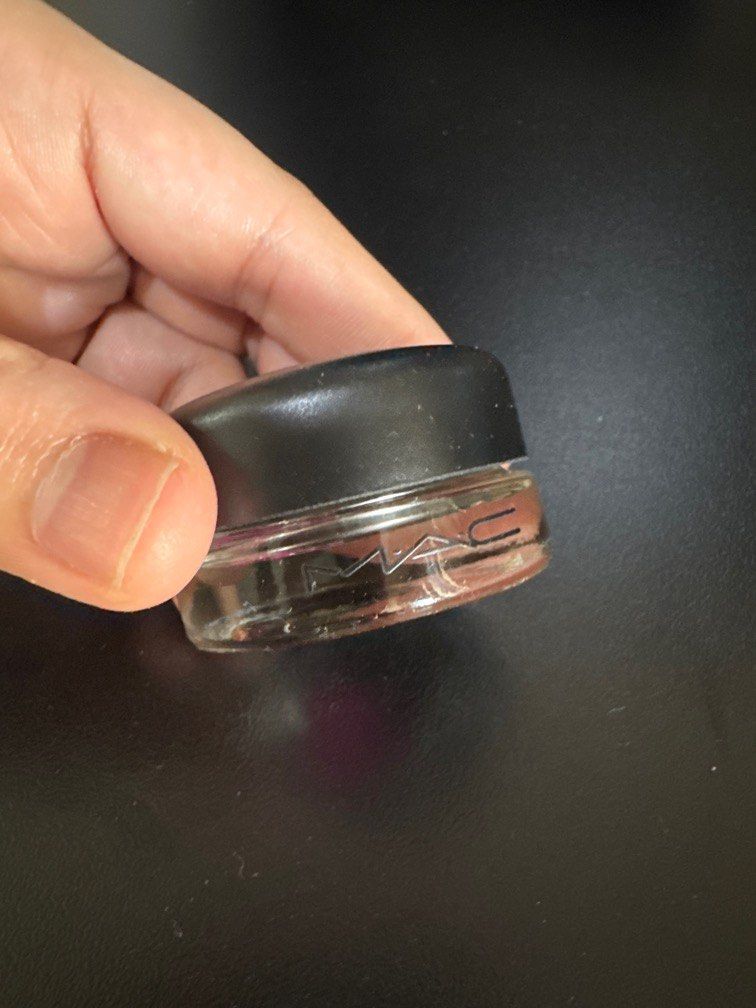 Mac Paint Pot - Black Mirror (Category: Makeup) located in Makati City. Submitted by frequent.flyer (Listing ID 1364487163, Image 2). Description: MAC Pro Longwear Paint Pot Shade: Black Mirror .