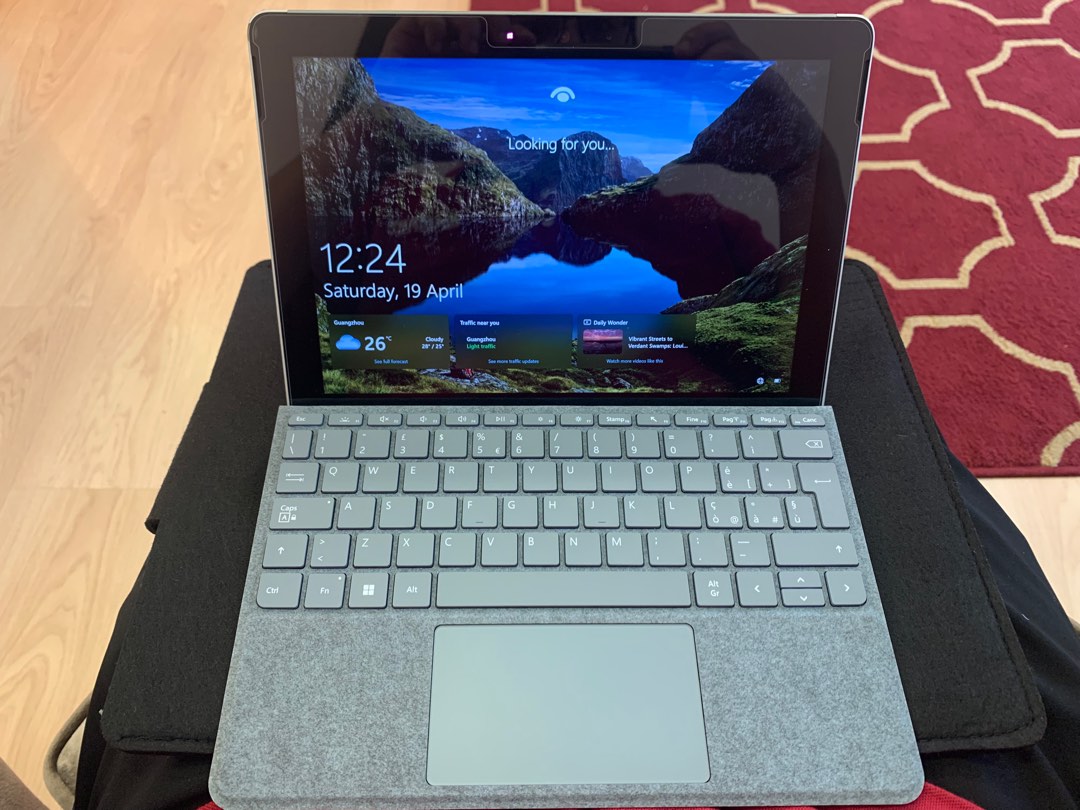 Microsoft Surface Go 1, Computers & Tech, Laptops & Notebooks on Carousell