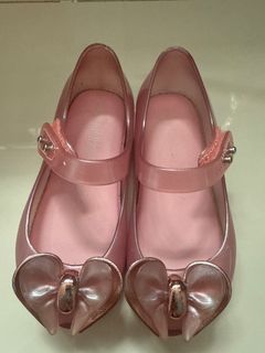 (Category: ) located in . Submitted by thepourlabelle (Listing ID 1364446928, Image 1). Description: .
