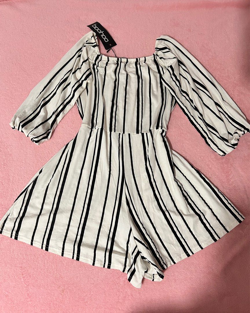 off the shoulder romper (Category: Rompers) located in Santa Rosa. Submitted by jluvsds (Listing ID 1364548613, Image 2). Description: US 8 on tag but fits xs - small.