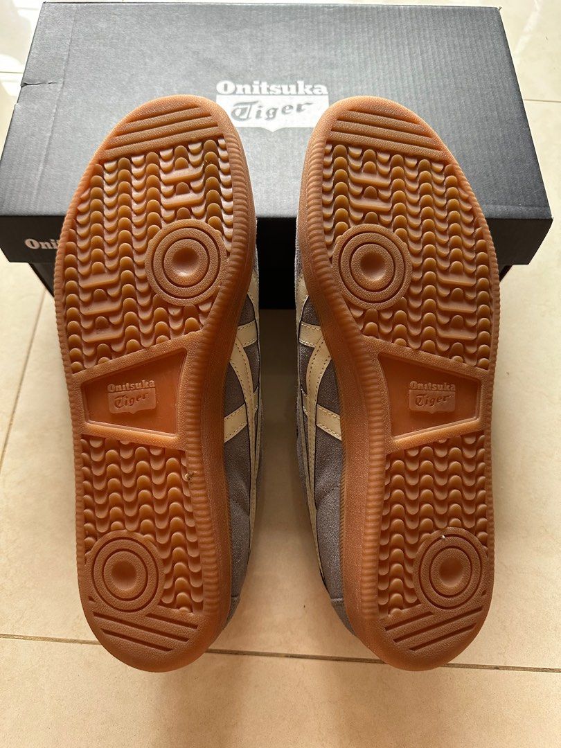 Onitsuka Tiger Tokuten Charcoal Birch (Category: Sneakers) located in Singapore. Submitted by ynse.don (Listing ID 1364445540, Image 3). Description: • Bought the shoe on impulse • Used twice, at most thrice • Authenthic & shipped directly from Japan.