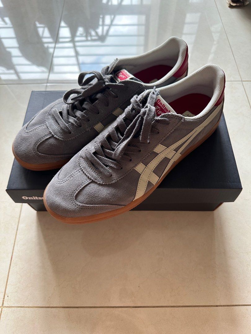 Onitsuka Tiger Tokuten Charcoal Birch (Category: Sneakers) located in Singapore. Submitted by ynse.don (Listing ID 1364445540, Image 1). Description: • Bought the shoe on impulse • Used twice, at most thrice • Authenthic & shipped directly from Japan.