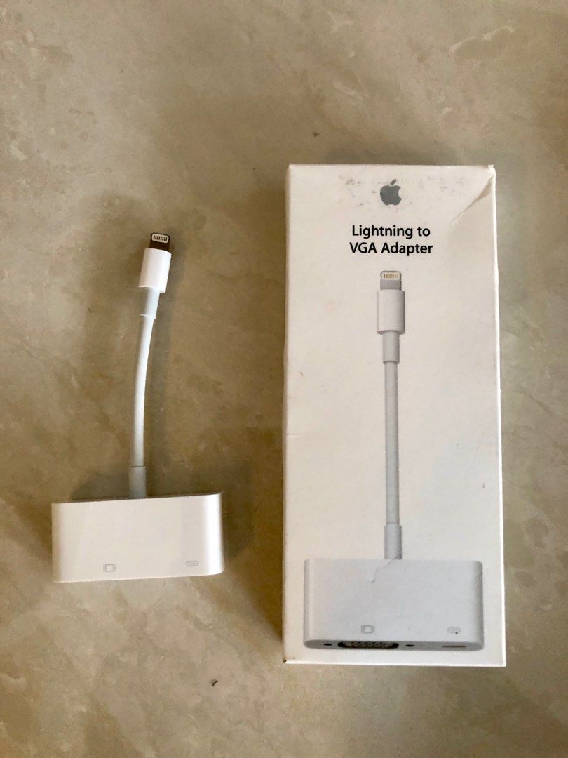 (Original) Apple Lightning to VGA Adapter62853056058114110