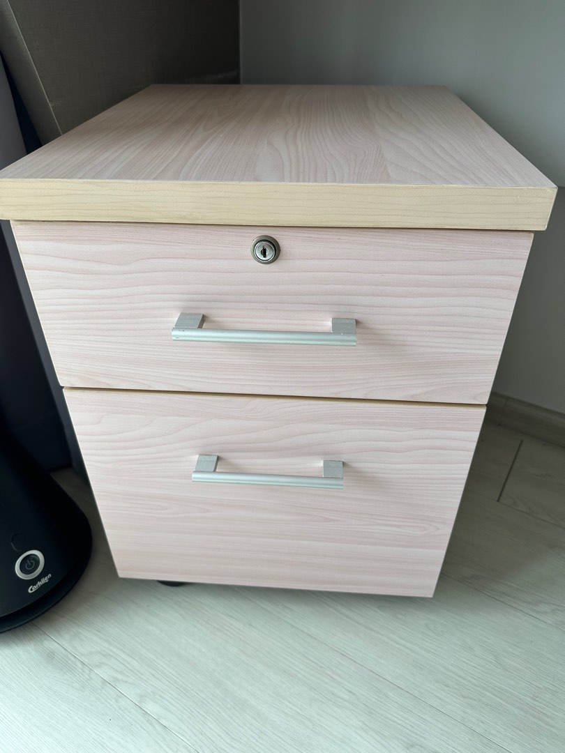 Pedestal with wheels, Furniture & Home Living, Furniture, Shelves ...