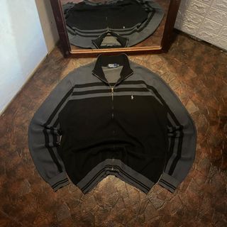 (Kategori: ) berada di . Dikirim oleh skateshop911 (ID iklan 1364485248, Gambar 1). Deskripsi: .