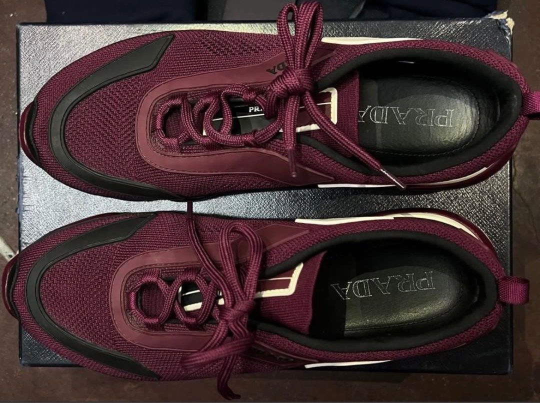 Prada Sneakers (Category: Sneakers & Footwear) located in Manila. Submitted by coffeeandcodals (Listing ID 1364492303, Image 3). Description: Size: 8.5M/ 27 1/2cm ‼️ Last Price already — wont entertain lowballers Inclusion: Box, dustbag, card RFS: Need funds .