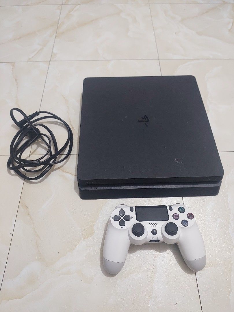 Ps4 slim 1tb (Category: PlayStation) located in Manila. Submitted by fshyprsnl41112 (Listing ID 1364553703, Image 1). Description: inclusion •power cable •authentic 1 controller (no issues) •no hdmi cable 1 issue only is that the disk reader isn't ejecting and accepting disks but u can manually insert it and eject it in order to play gcash payment or meetup still in good shape no games never been open or repaired 1tb hhd firmware 12.02 not jailbr