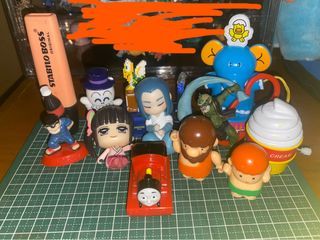 Random Toys/Aniks (12pcs)