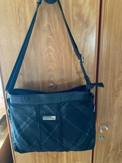 (Category: ) located in . Submitted by happy-shopper (Listing ID 1364482361, Image 1). Description: .