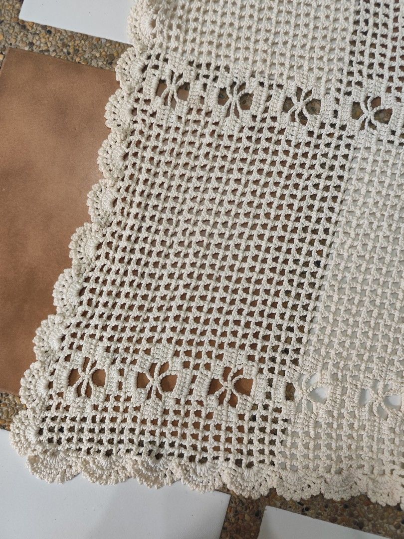 Side/Coffee Table cover (Category: Table Linen & Textiles) located in Dipolog. Submitted by thriftteata (Listing ID 1364404193, Image 2). Description: 24" L sf 75 flash express.