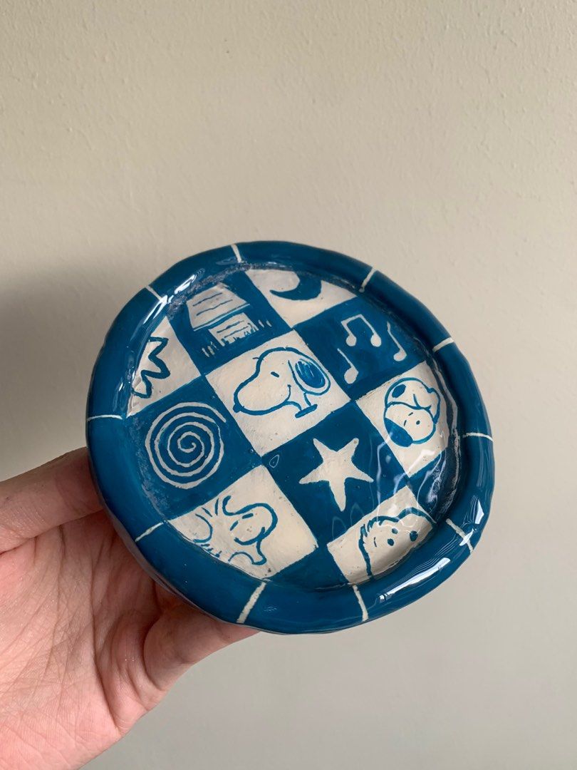 snoopy mug coaster - custom (Category: Dinnerware & Cutlery) located in Quezon City. Submitted by junobuys (Listing ID 1364458784, Image 1). Description: snoopy mug coaster commissions — can customize icons and color — dm for orders! 300 per piece.