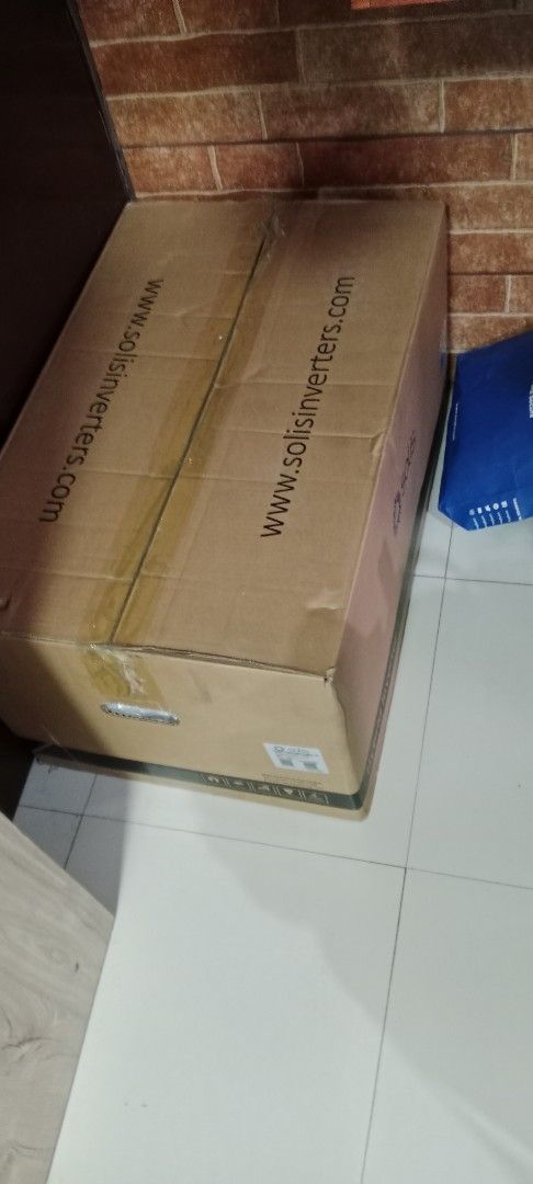 Solar Hybrid Inverter 6kw (Category: Looking For) located in Las Pinas. Submitted by elitecomputer (Listing ID 1364498729, Image 3). Description: Solid Hybrid Inverter Model: S6-EH1P6K-L-Plus Di pa po nagamit. masyadong malaki. Kulang yong paglalgyan ng solar kaya need babaan ng Inverter para di namn sayang..