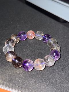 (Category: ) located in . Submitted by shoppingchicgurl (Listing ID 1364525845, Image 1). Description: .