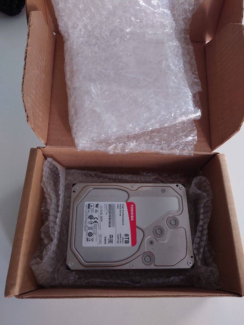 Toshiba HDWF180XZSTA X300 Performance Hard Drive, 8TB62863085100675111