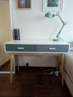 （分類：）位於 。 由 twin.1 提交（商品編號 1364425873，圖片 1）。簡介： 。