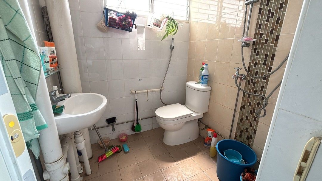 718 Bedok Reservoir Road62863073941634113