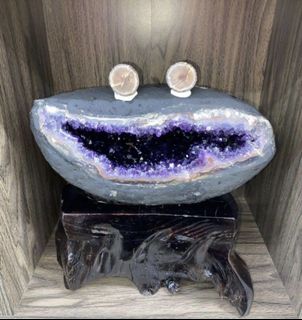 (Category: ) located in . Submitted by storage_items_sales (Listing ID 1361511920, Image 1). Description: .
