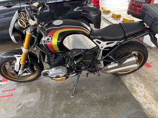 (Category: ) located in . Submitted by ducatiboy (Listing ID 1361548706, Image 1). Description: .