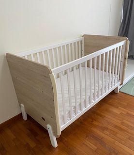 (Category: ) located in . Submitted by liz501 (Listing ID 1361610566, Image 1). Description: .
