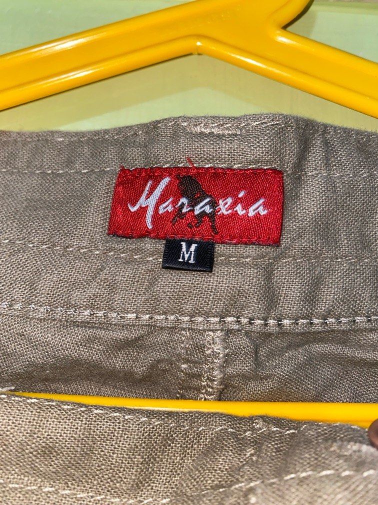 Cargo Pants (Category: Other Bottoms) located in Quezon City. Submitted by onlytacci (Listing ID 1361522937, Image 3). Description: 🖤 Vintage.