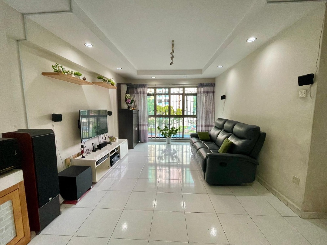 (Category: ) located in . Submitted by salemm-25 (Listing ID 1361634414, Image 1). Description: .