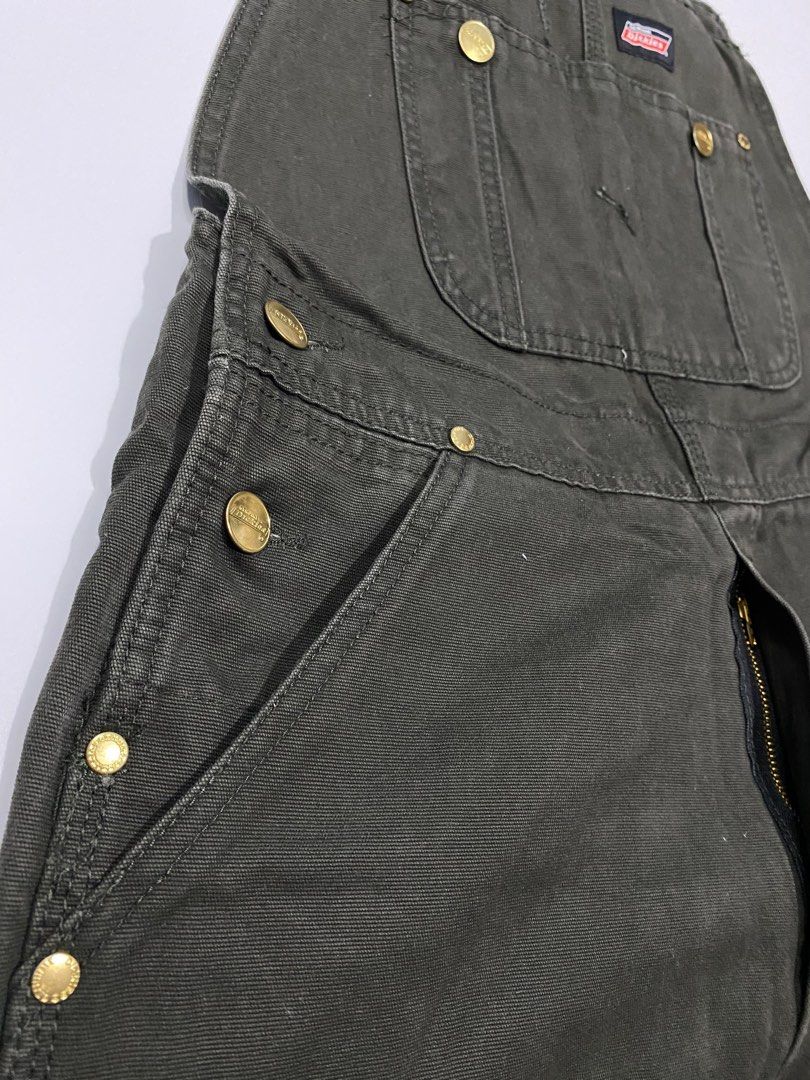 Dickies Olive/Moss Green Bib Overalls (Category: Sets & Coordinates) located in Quezon City. Submitted by threadsunearthed (Listing ID 1361600477, Image 2). Description: Dickies Olive/Moss Green Bib Overalls Size on tag 30x32 Actual waist: 30-31 Length (Inseam): 30 Hem: 9 •Like new condition •Washed •no issue/s •Color rate: 9/10 ₱2,680.