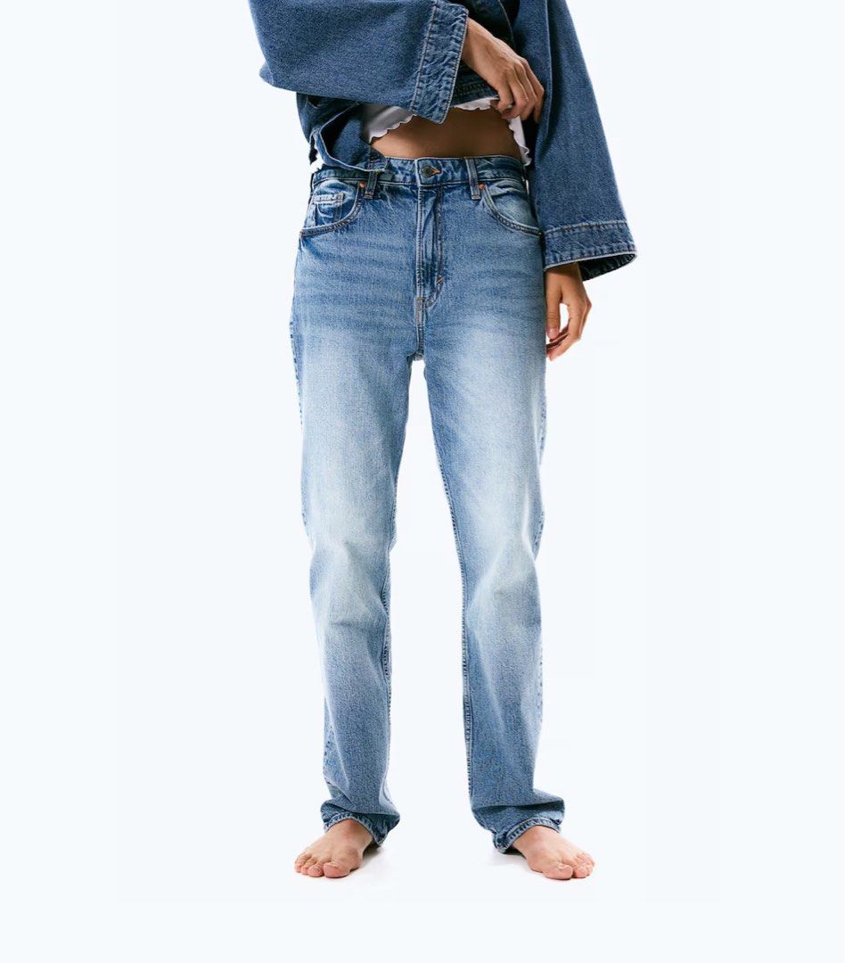 H&M 90’s Straight Jeans (Category: Jeans) located in Quezon City. Submitted by maychamatcha (Listing ID 1361569992, Image 1). Description: Used once only! Fits 28-29 Authentic Bought from Zalora Rfs: doesn’t fit me na/big on me.