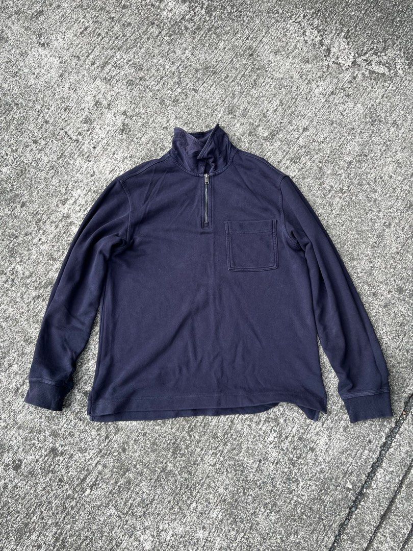 H&M half zip long sleeve (Category: Coats, Jackets and Outerwear) located in Makati City. Submitted by kinglanonte (Listing ID 1361517904, Image 1). Description: H&M half zip long sleeve (M) navy blue 8/10 condition 8/10 color rate issue: small pinholes but unnoticeable when worn.