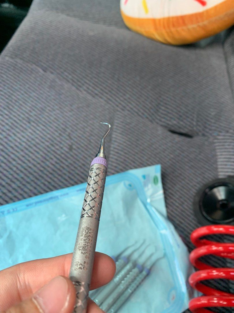 Hu Friedy Instruments (Category: Medical Supplies & Tools) located in Caloocan City. Submitted by ian.scache (Listing ID 1361593613, Image 1). Description: ✅UNC 15 WHO ✅H6/7 UNIV SCALER ✅5/6 ✅7/8 ✅11/12 ✅13/14 ✅NEVI 1 ✅NEVI 3 ✅Nabers probe ✅ODU 11/12 ✅2r/2l ✅4r/4l.