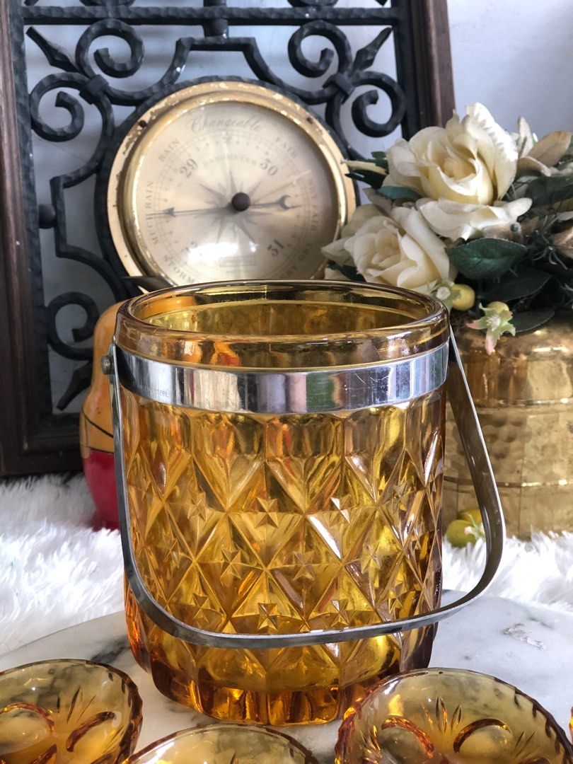 Ice bucket (Category: Other Kitchenware & Tableware) located in Dipolog. Submitted by playmatesfriend.ph (Listing ID 1361531111, Image 2). Description: .