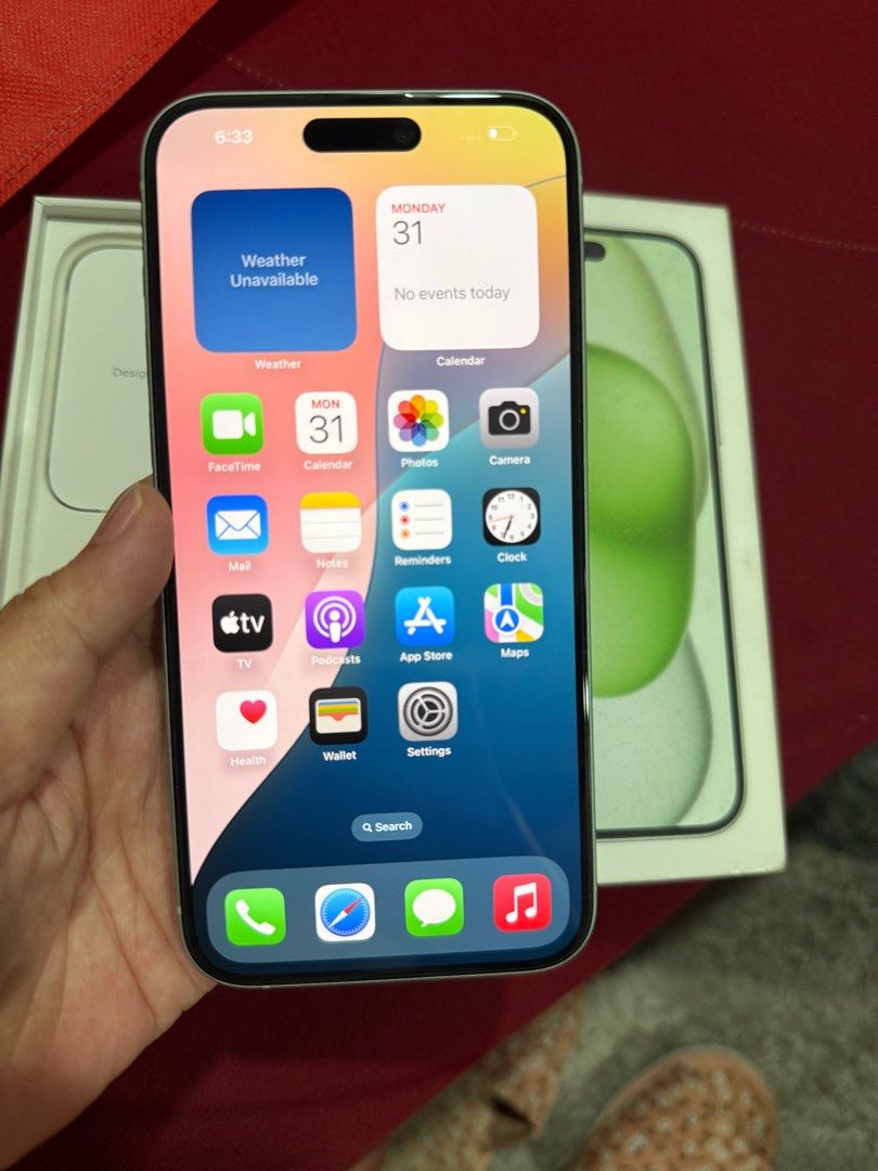 iphone 15plus 128gb dual sim good as new (Category: iPhone 15 Series) located in Cainta. Submitted by vine_gadget_shop (Listing ID 1361606944, Image 3). Description: iphone 15plus 128gb dual sim good as new complete package hk variant factory unlock pick up store greenhills shopping center we accept trade in we accepy credit card and ggives installment we do cod and door to door we ship nationwide for fast transaction call 09277368323 look for vi