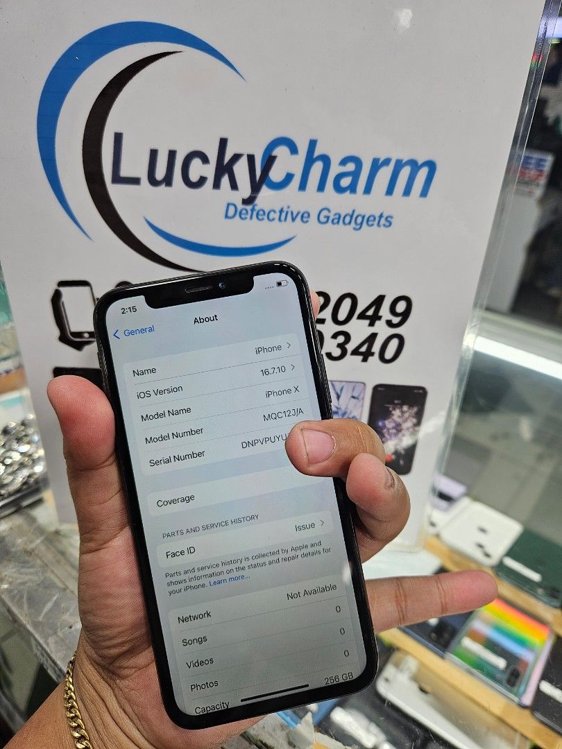 iPhone X 256gb (Category: iPhone X Series) located in Manila. Submitted by lucky.charm.gadgets (Listing ID 1361585162, Image 2). Description: iPhone X 256gb (F.U. ) NO TRUE TONE NO FACE I.D KAYA MURA 100% BATTERY HEALTH PINALITAN KASI SERVICE NA BAWAL SA MAARTE AT NAG IINARTE With Use Xundd case with type c to lighting set charger MAGBASA KA MUNA BAGO KA MAG REACT ! Buy at your own risk 😊 For fast transaction call/text 09279452049,09704549350 *P