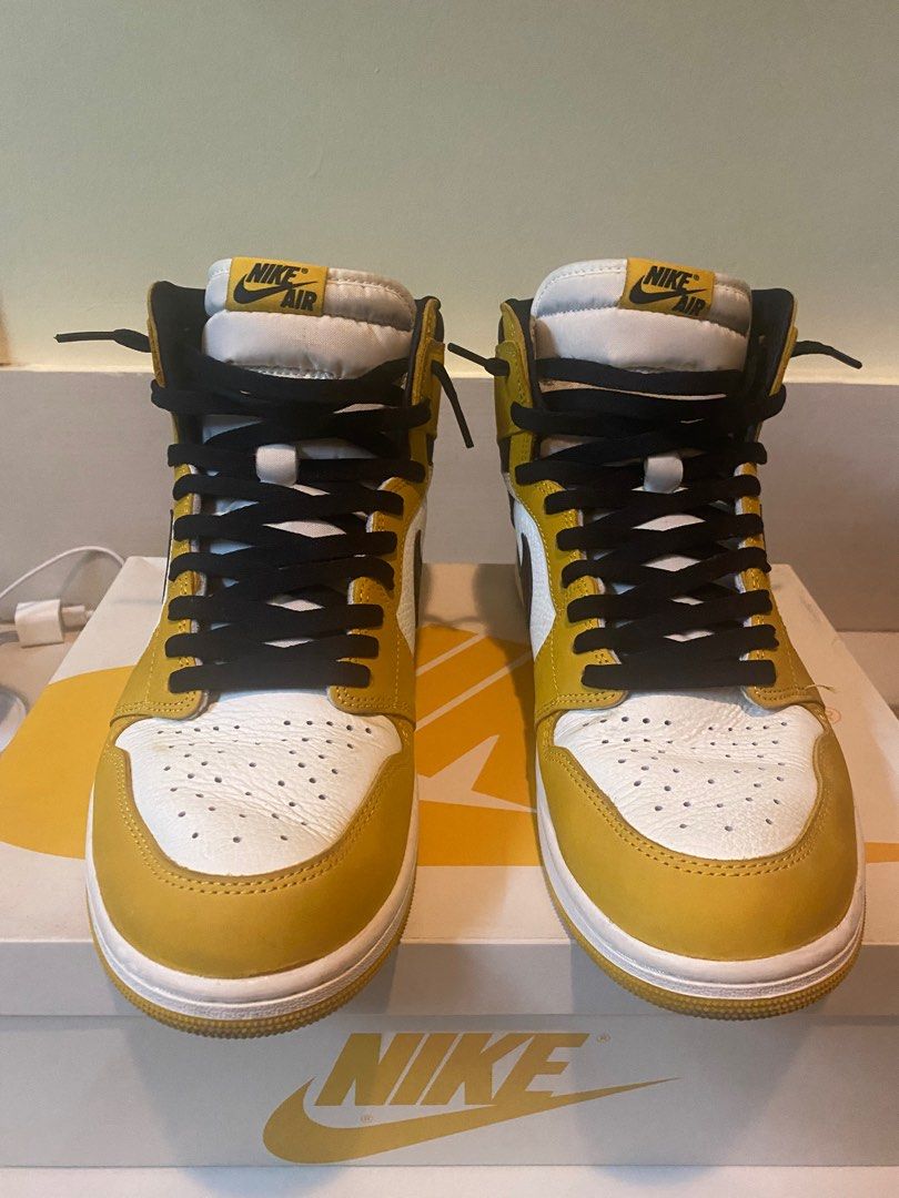 Jordan 1 High Yellow Ochre (Category: Sneakers) located in Manila. Submitted by ddanieljjames7 (Listing ID 1361578186, Image 3). Description: Jordan 1 High Yellow Ochre Used 4 to 5 times only Size: 12 RFS: Decluttering.
