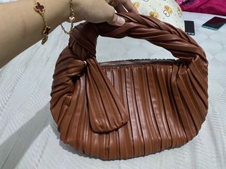 (Kategori: ) berada di . Dikirim oleh adlsbl (ID iklan 1361513722, Gambar 1). Deskripsi: .